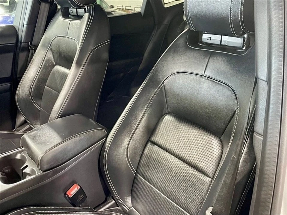 2020 Jaguar E-Pace - Image 10 of 18
