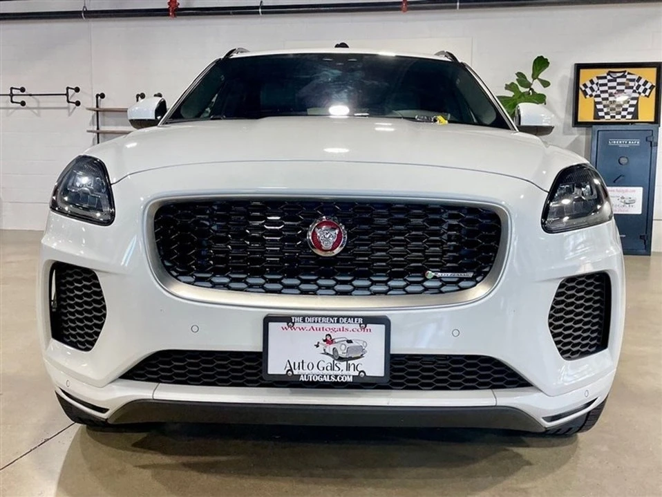 2020 Jaguar E-Pace - Image 7 of 18