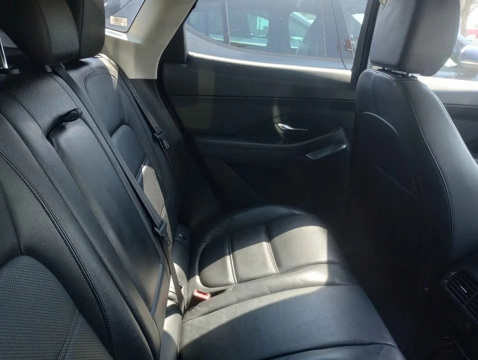 2020 Jaguar E-Pace - Image 5 of 6
