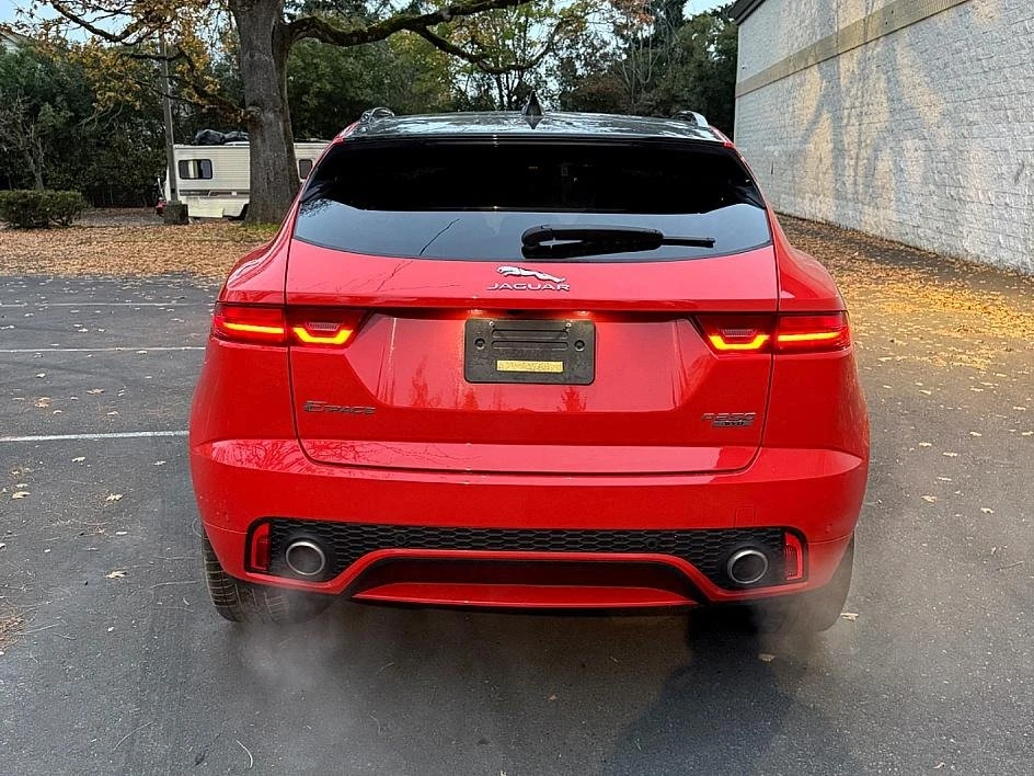 2020 Jaguar E-Pace - Image 8 of 15