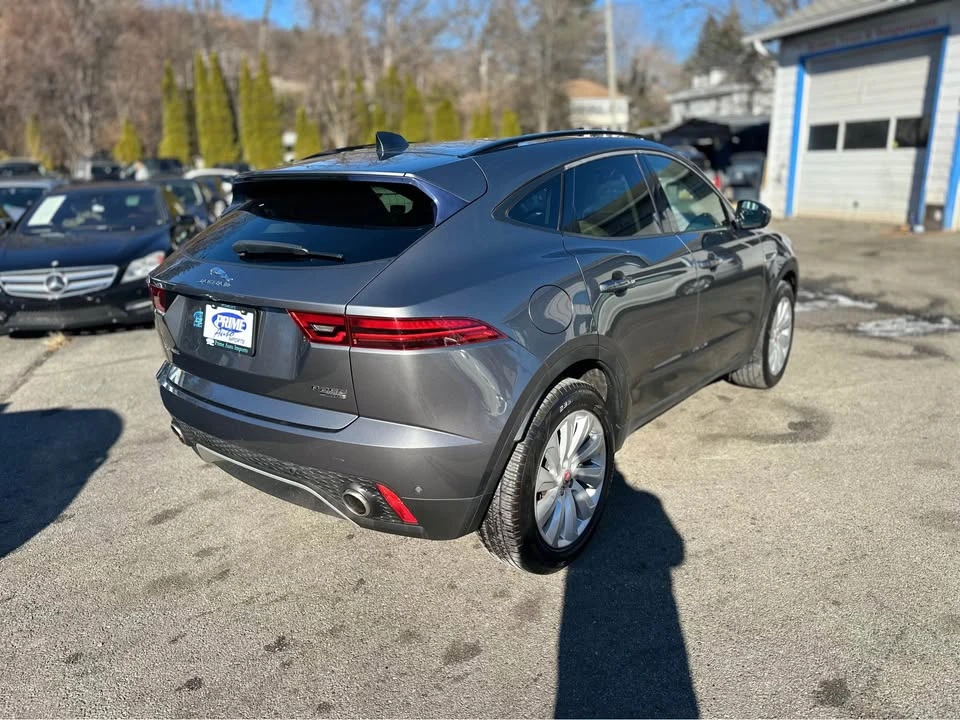 2020 Jaguar E-Pace - Image 11 of 14