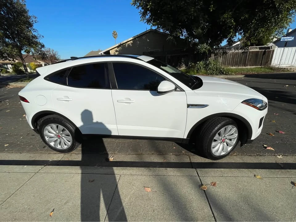 2020 Jaguar E-Pace - Image 3 of 16