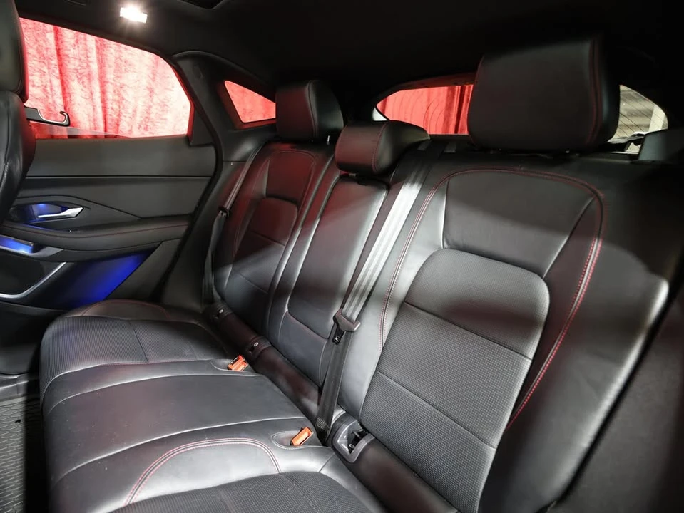 2020 Jaguar E-Pace - Image 12 of 18