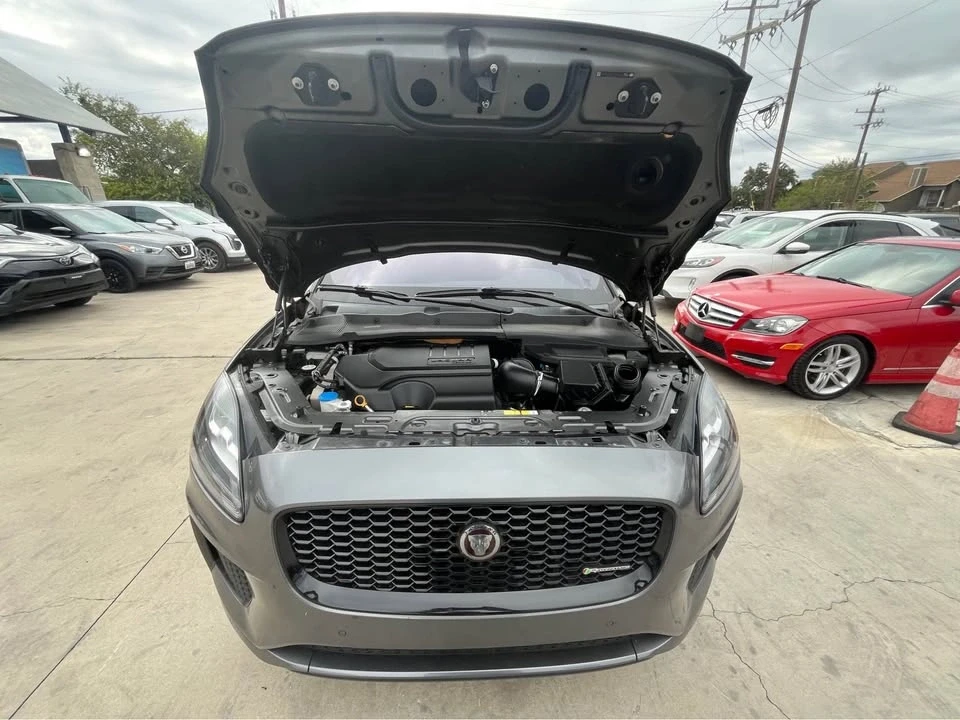 2020 Jaguar E-Pace - Image 6 of 15