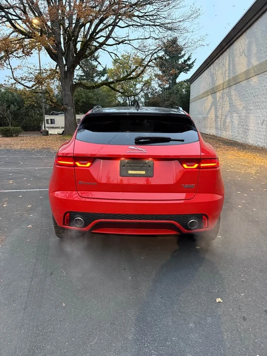 2020 Jaguar E-Pace - Image 8 of 13