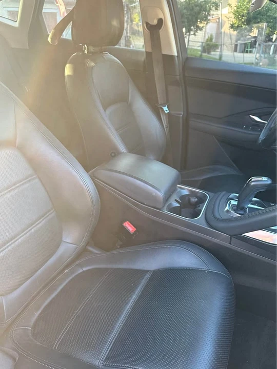 2020 Jaguar E-Pace - Image 6 of 6