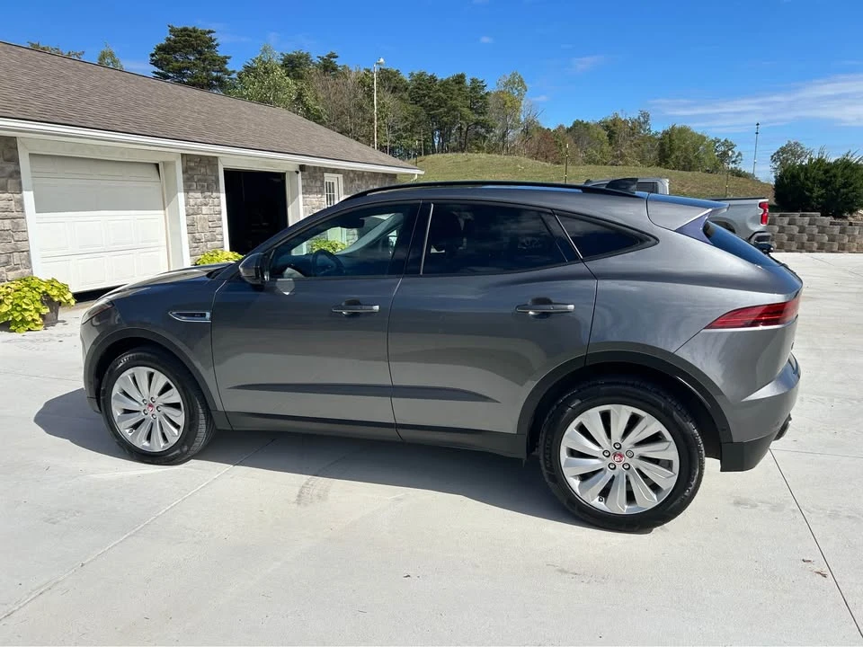 2020 Jaguar E-Pace - Image 4 of 15