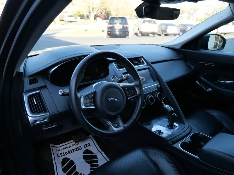 2020 Jaguar E-Pace - Image 7 of 20