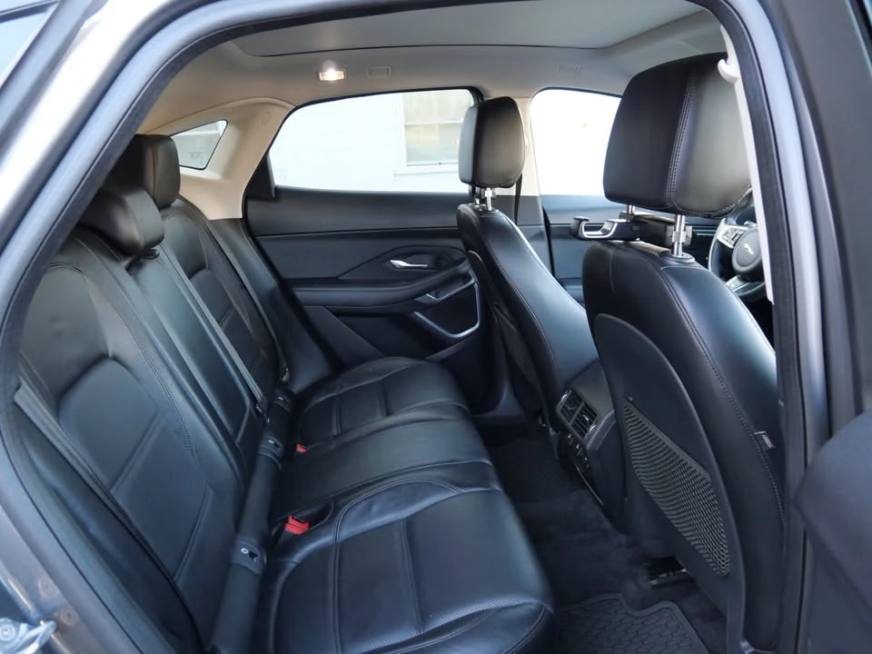 2020 Jaguar E-Pace - Image 10 of 20