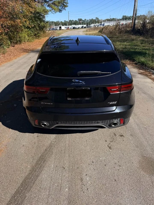 2020 Jaguar E-Pace - Image 5 of 10