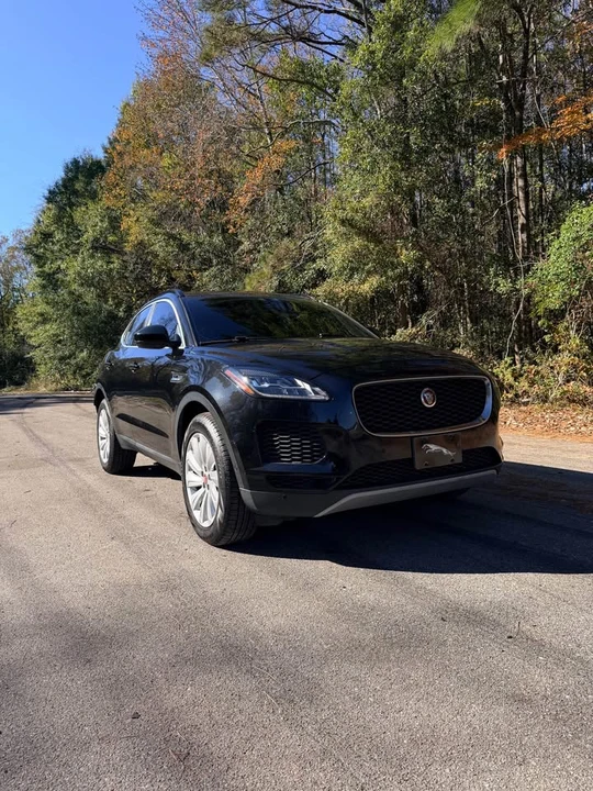 2020 Jaguar E-Pace - Image 3 of 10