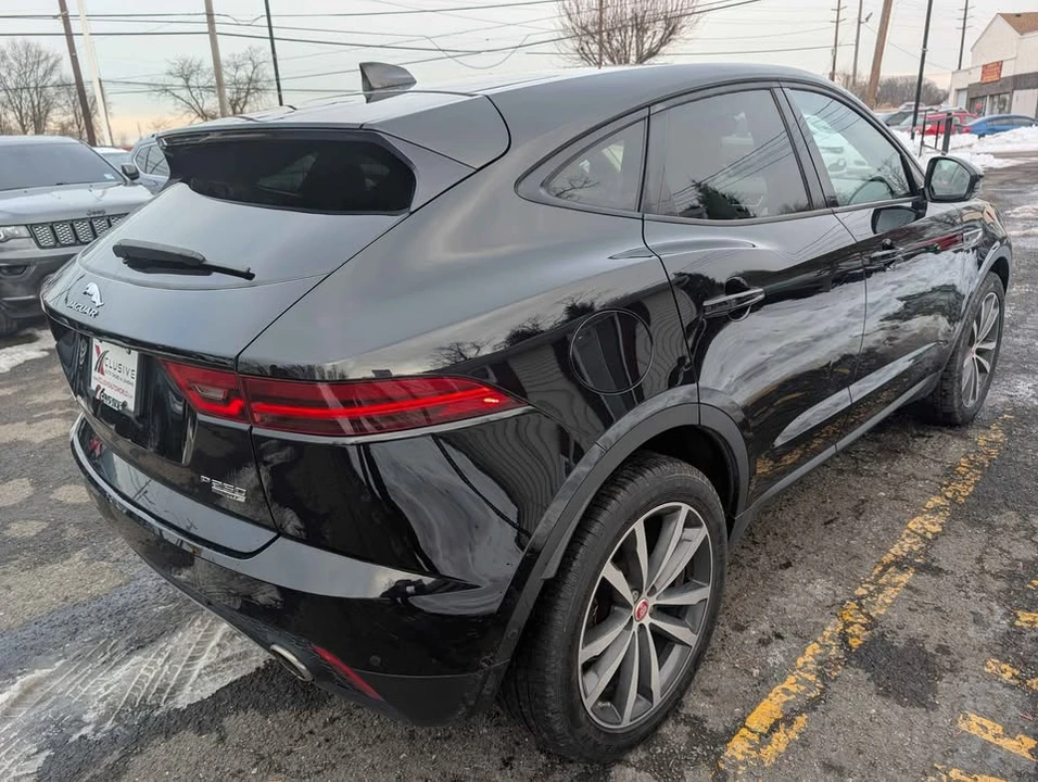 2020 Jaguar E-Pace - Image 3 of 19