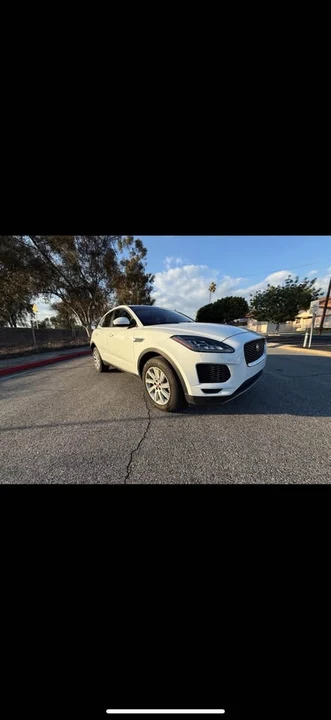 2020 Jaguar E-Pace - Image 3 of 20