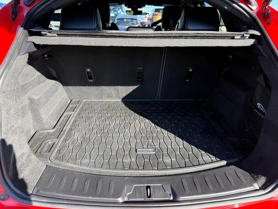 2020 Jaguar E-Pace - Image 12 of 20