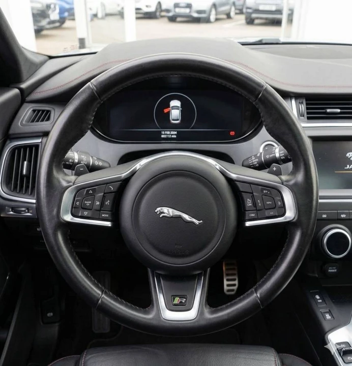 2020 Jaguar E-Pace - Image 3 of 16