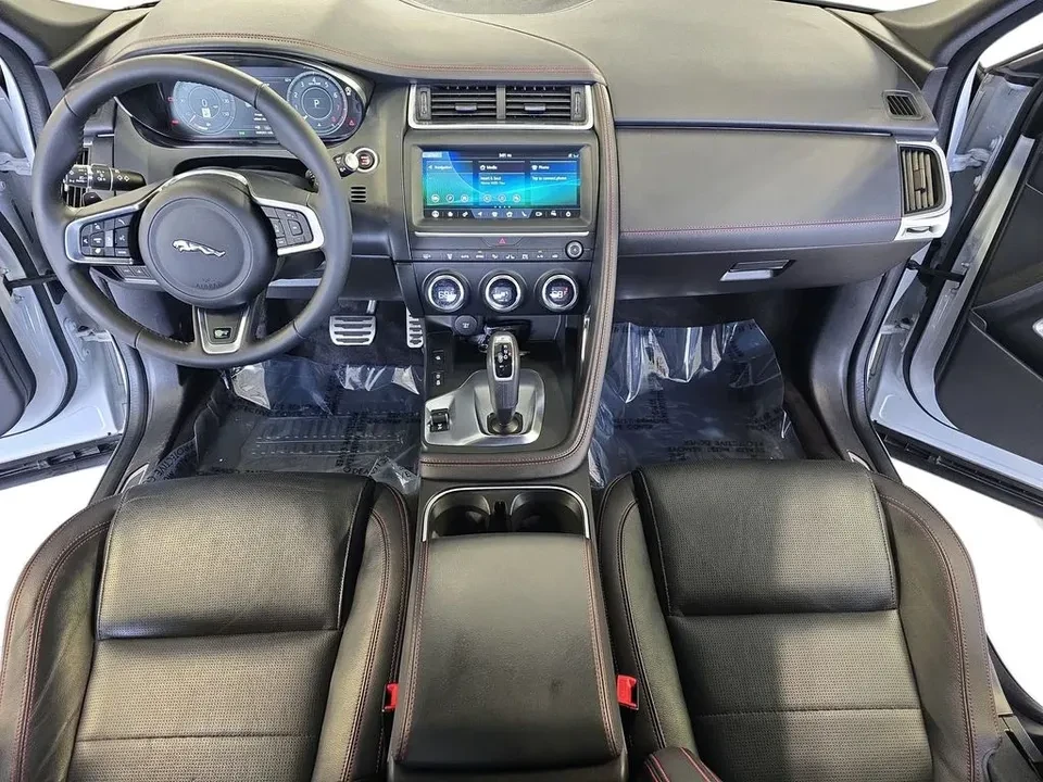 2020 Jaguar E-Pace - Image 8 of 19