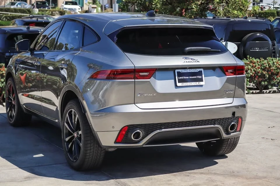 2020 Jaguar E-Pace - Image 3 of 8