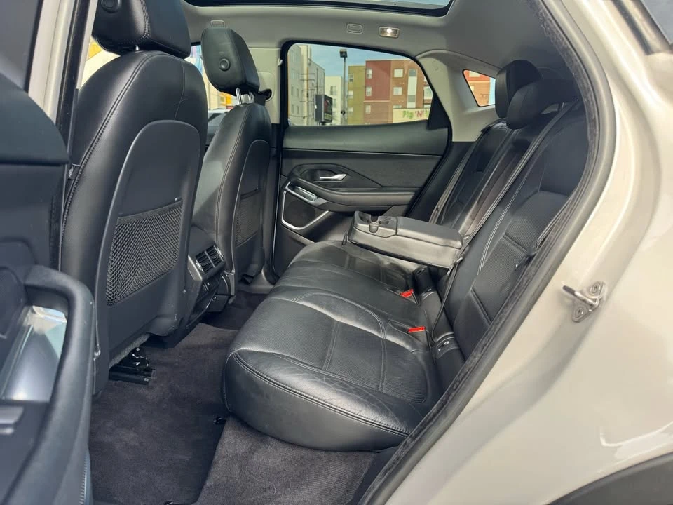 2020 Jaguar E-Pace - Image 18 of 20
