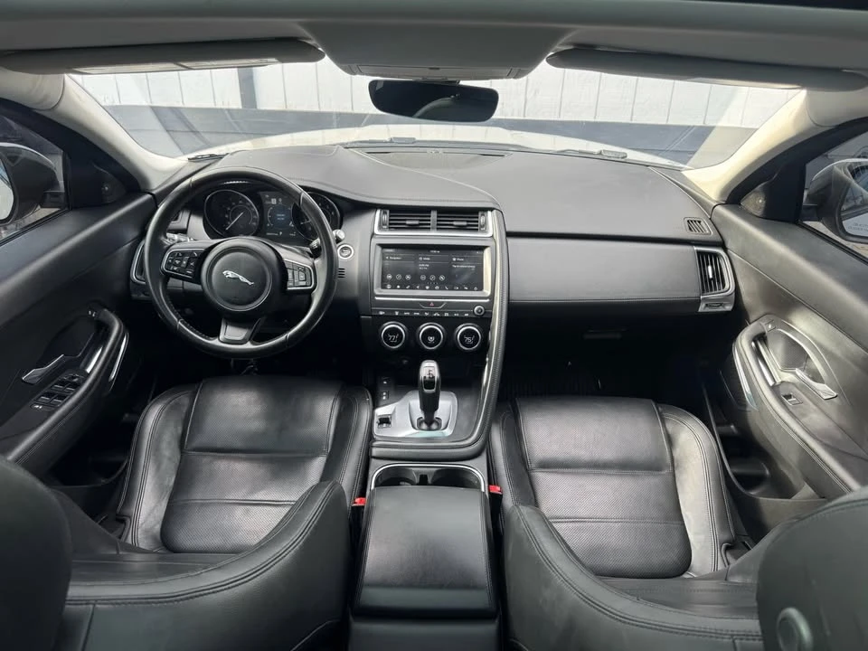 2020 Jaguar E-Pace - Image 9 of 20