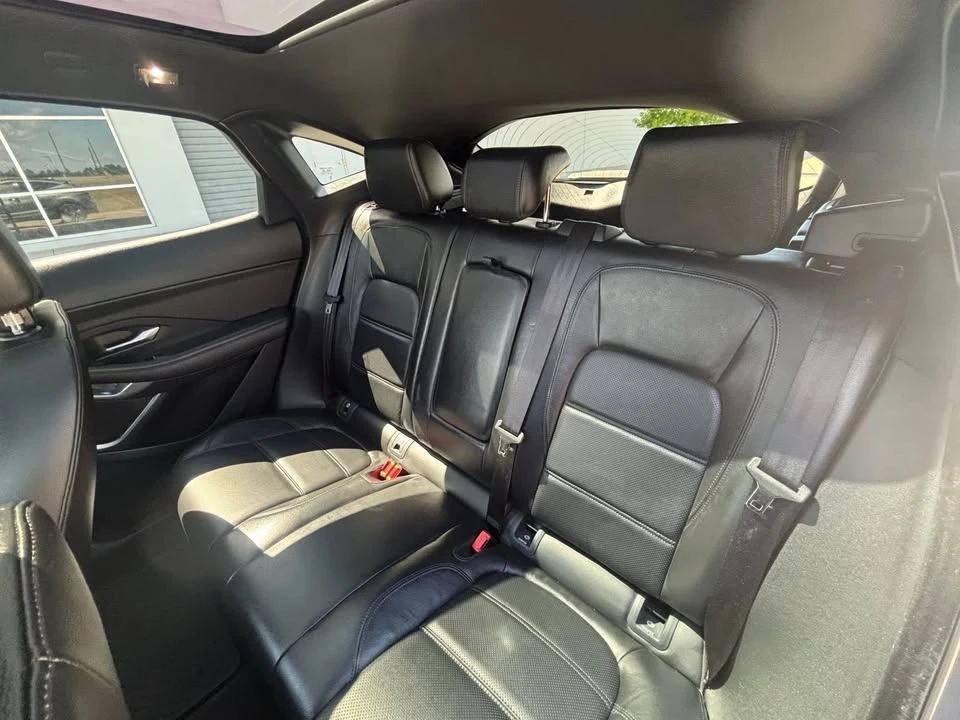 2020 Jaguar E-Pace - Image 12 of 17