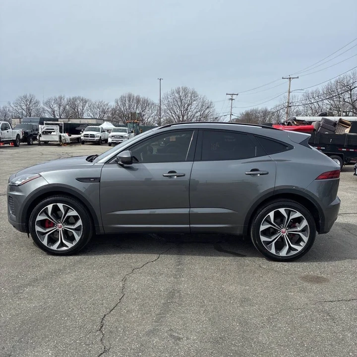 2020 Jaguar E-Pace - Image 12 of 17