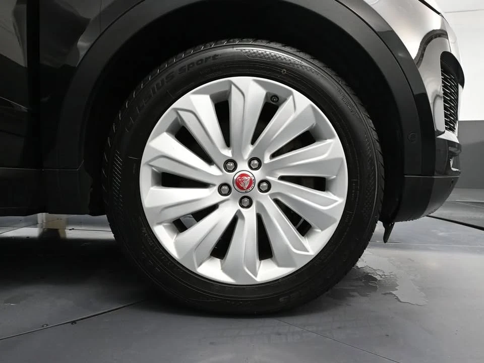 2020 Jaguar E-Pace - Image 16 of 20