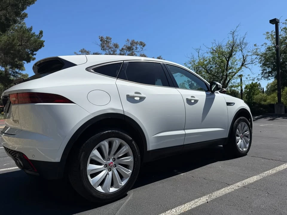 2020 Jaguar E-Pace - Image 5 of 16