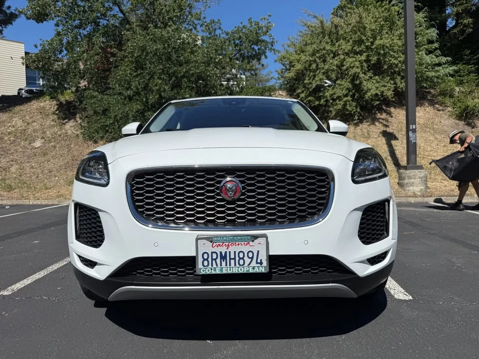 2020 Jaguar E-Pace - Image 11 of 16