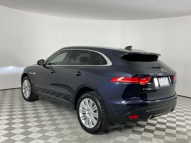 2020 Jaguar F-Pace - Image 8 of 20
