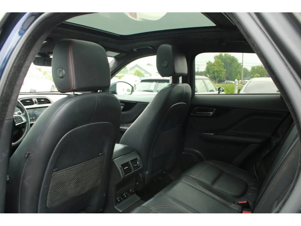 2020 Jaguar F-Pace - Image 19 of 20