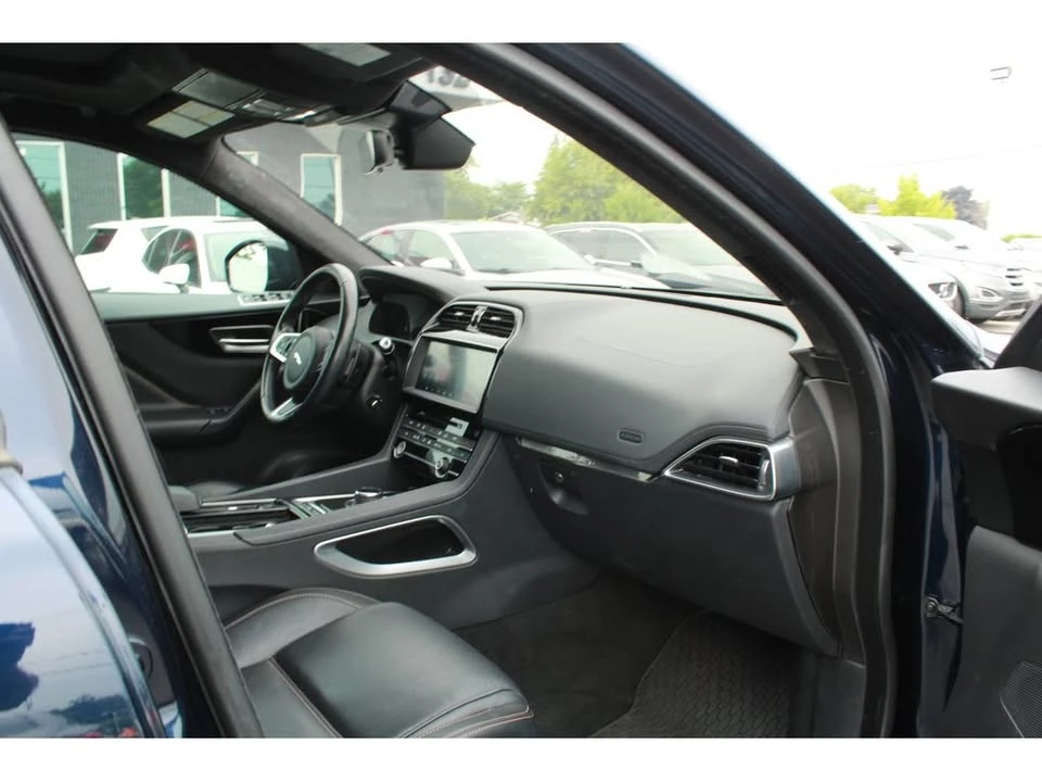 2020 Jaguar F-Pace - Image 12 of 20