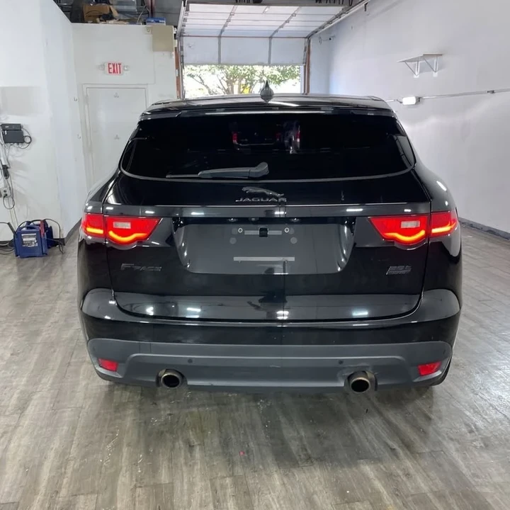 2020 Jaguar F-Pace - Image 6 of 19