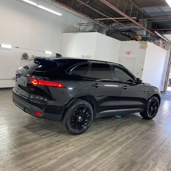 2020 Jaguar F-Pace - Image 4 of 19