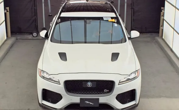 2020 Jaguar F-Pace SVR