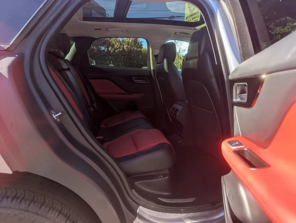2020 Jaguar F-Pace - Image 18 of 20