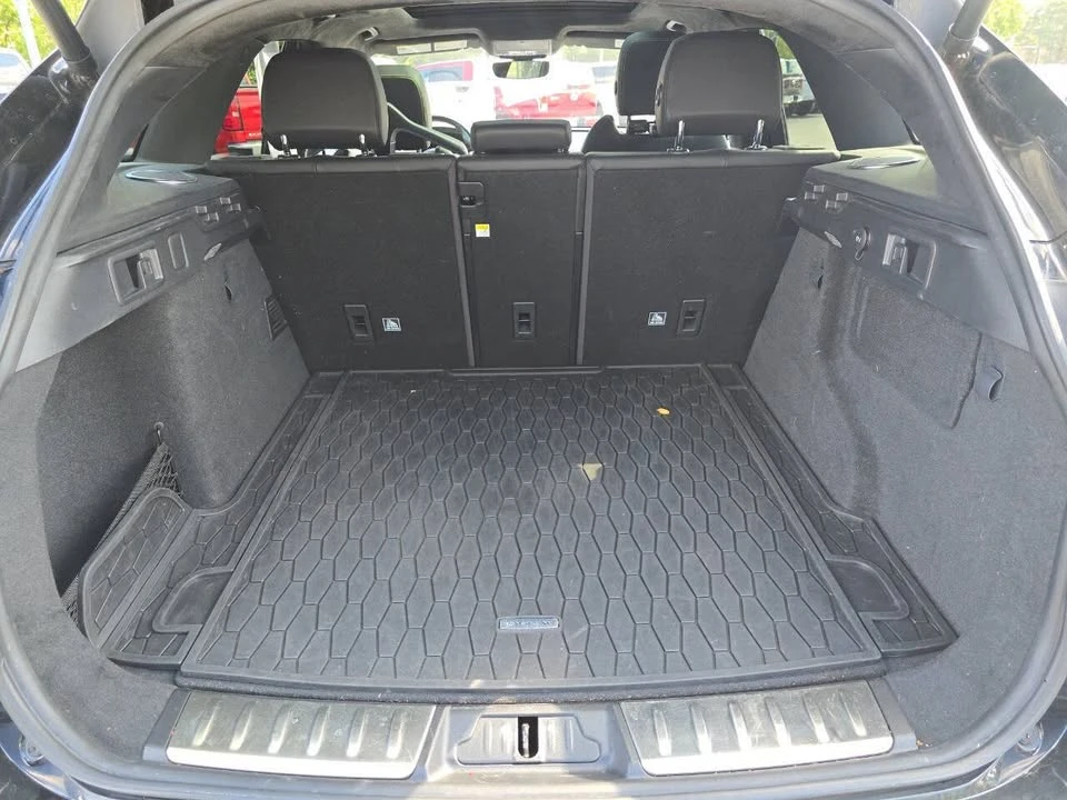 2020 Jaguar F-Pace - Image 19 of 20