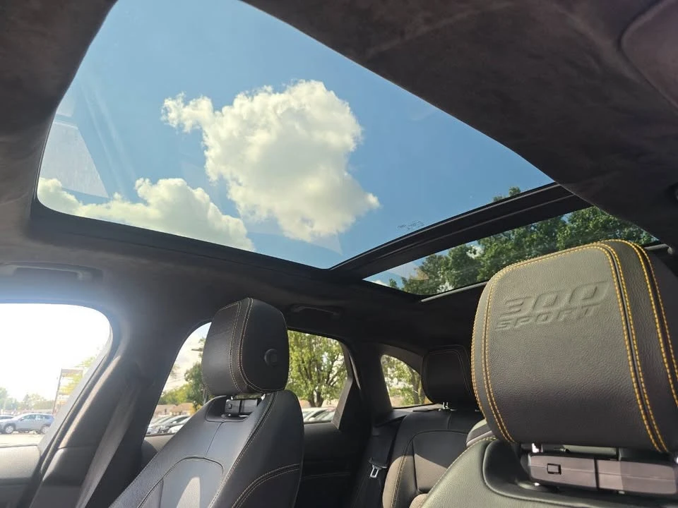 2020 Jaguar F-Pace - Image 3 of 20