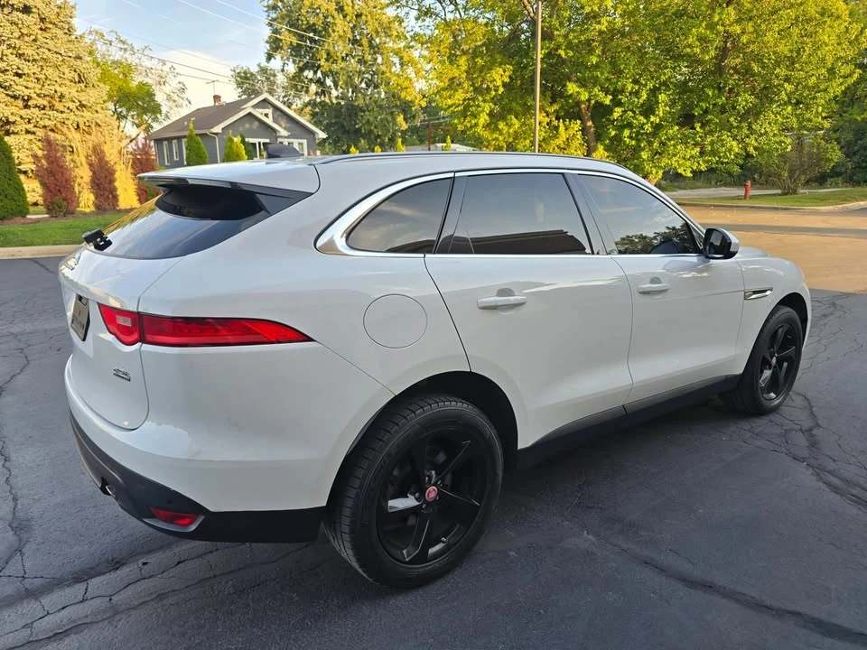 2020 Jaguar F-Pace - Image 17 of 20