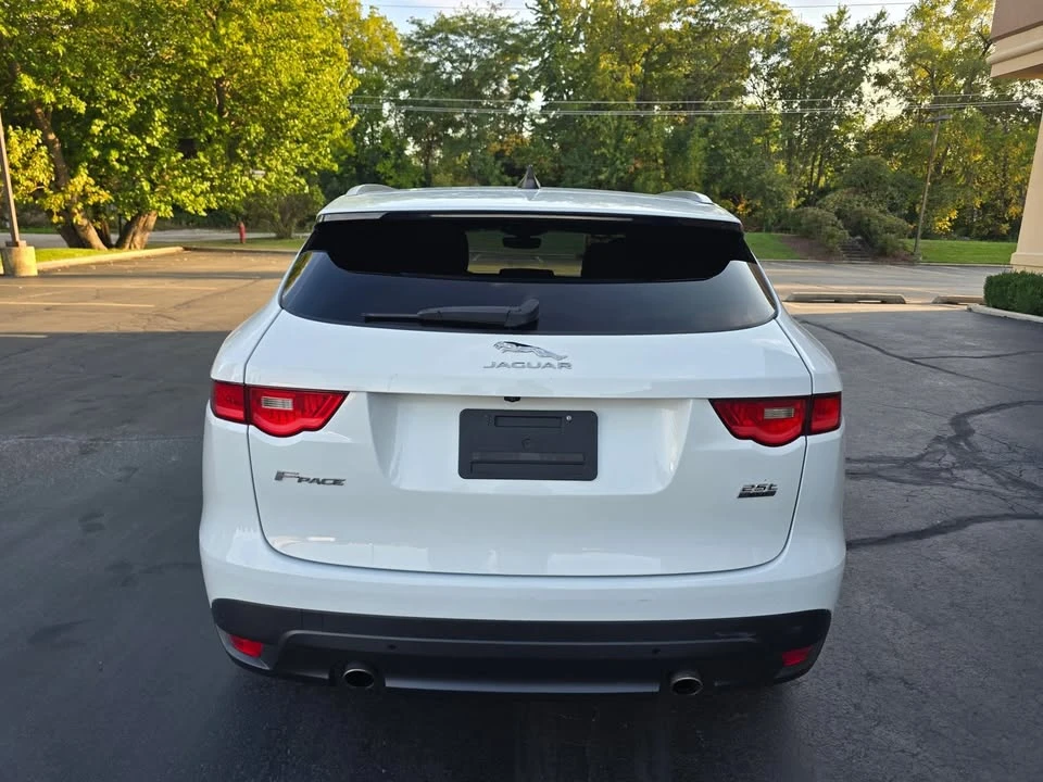 2020 Jaguar F-Pace - Image 14 of 20