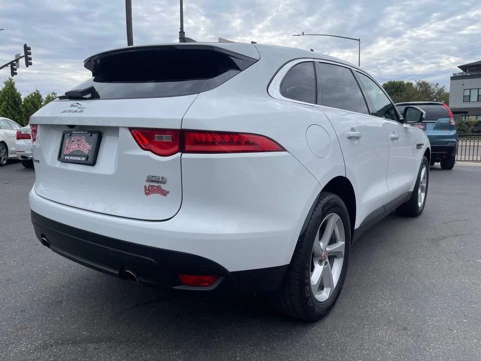 2020 Jaguar F-Pace - Image 6 of 20