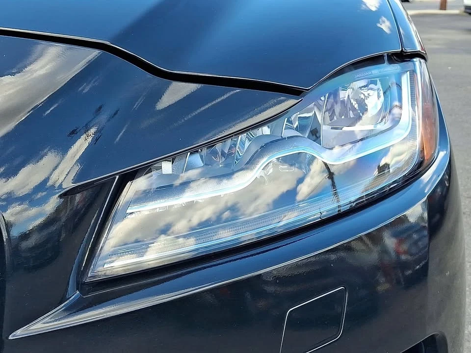 2020 Jaguar F-Pace - Image 9 of 20