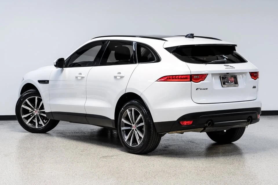 2020 Jaguar F-Pace - Image 10 of 19