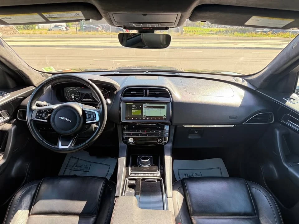 2020 Jaguar F-Pace - Image 14 of 20