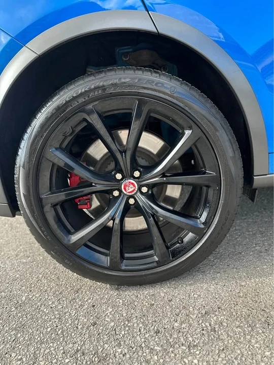 2020 Jaguar F-Pace - Image 8 of 20