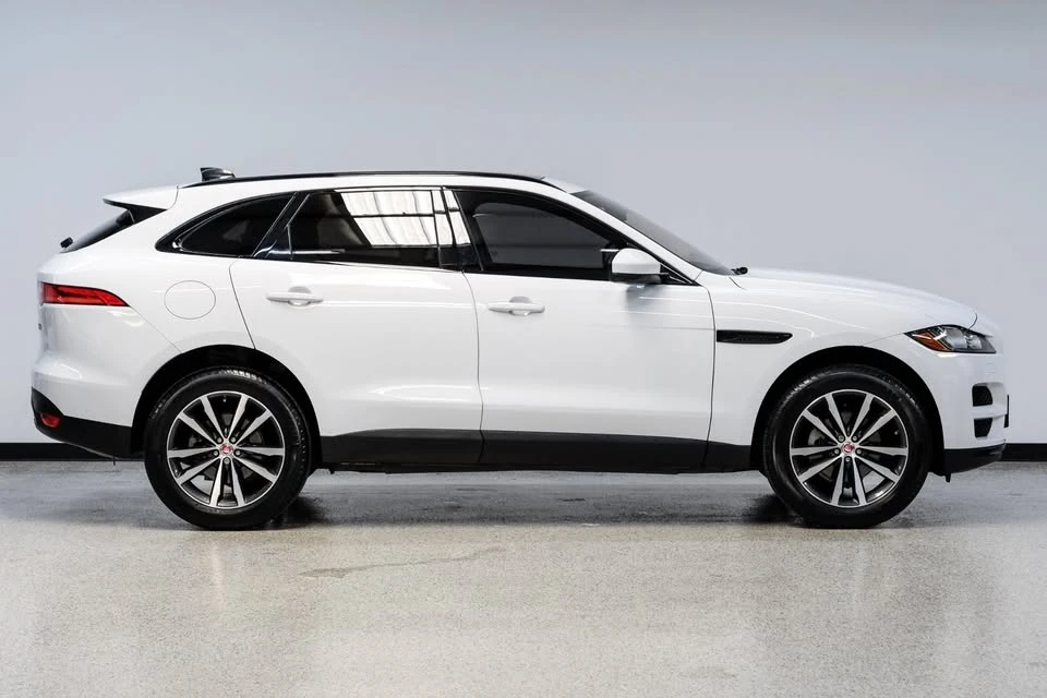 2020 Jaguar F-Pace - Image 7 of 19