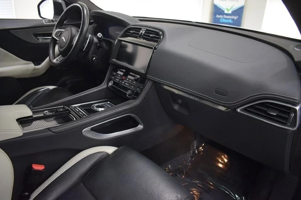2020 Jaguar F-Pace - Image 20 of 20