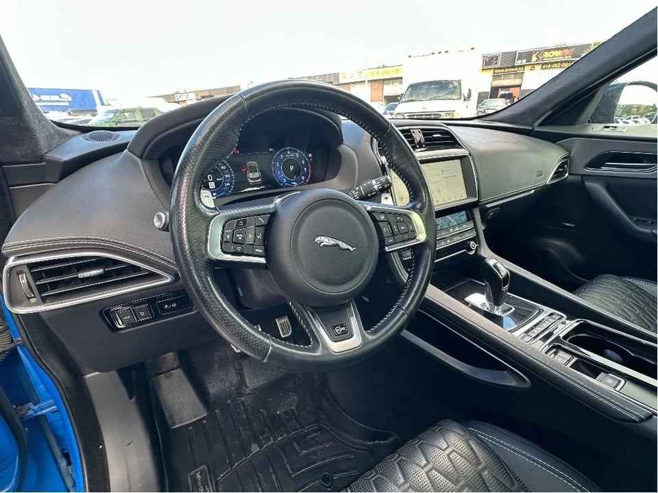 2020 Jaguar F-Pace - Image 10 of 18
