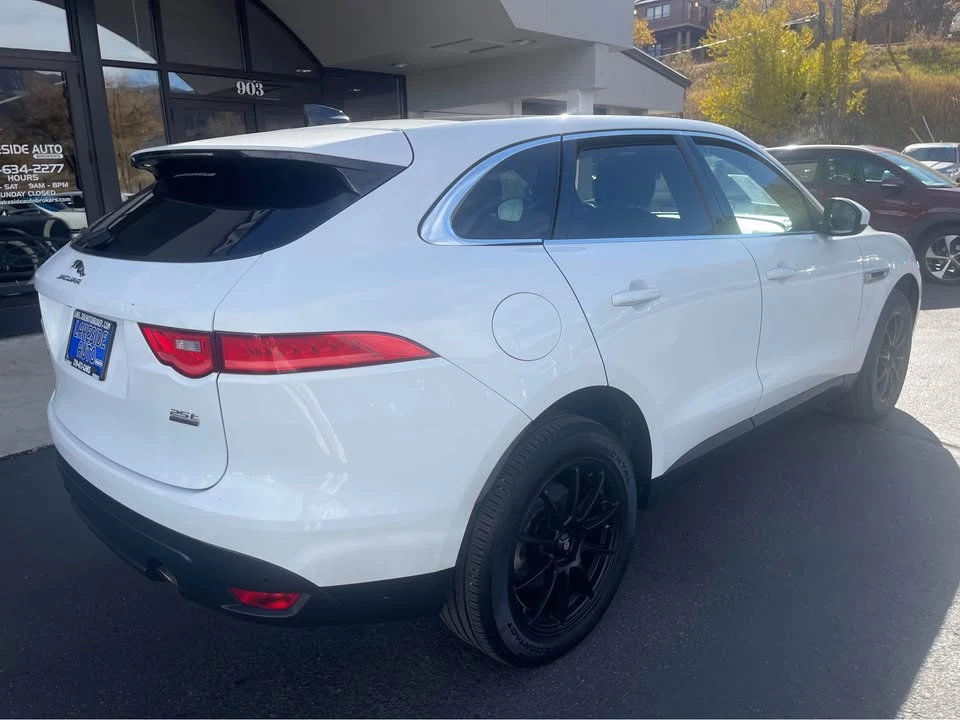 2020 Jaguar F-Pace - Image 3 of 13