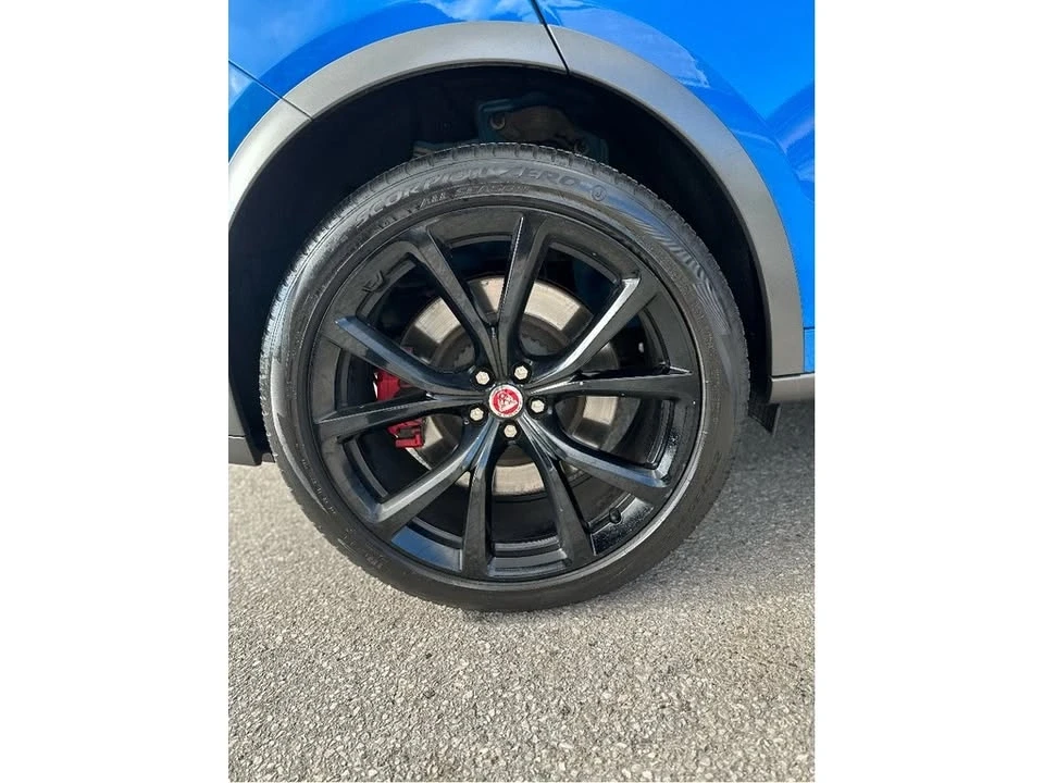 2020 Jaguar F-Pace - Image 7 of 18