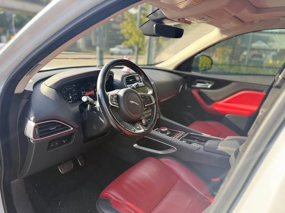 2020 Jaguar F-Pace - Image 7 of 13